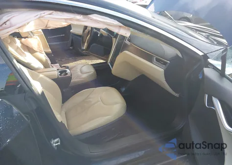 2014 Tesla Model S P85 из США, поврежденный, VIN 5YJSA1H11EFP50282